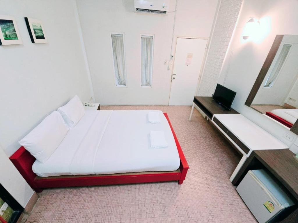 Rajata Hotel Bangkok Ngoại thất bức ảnh