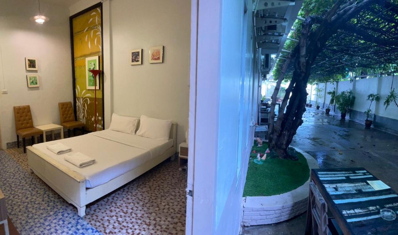 Rajata Hotel Bangkok Ngoại thất bức ảnh
